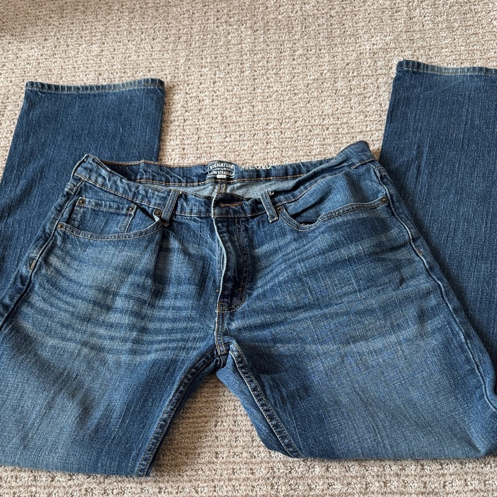 Levi’s signature relaxed jeans 34 W x 34 L